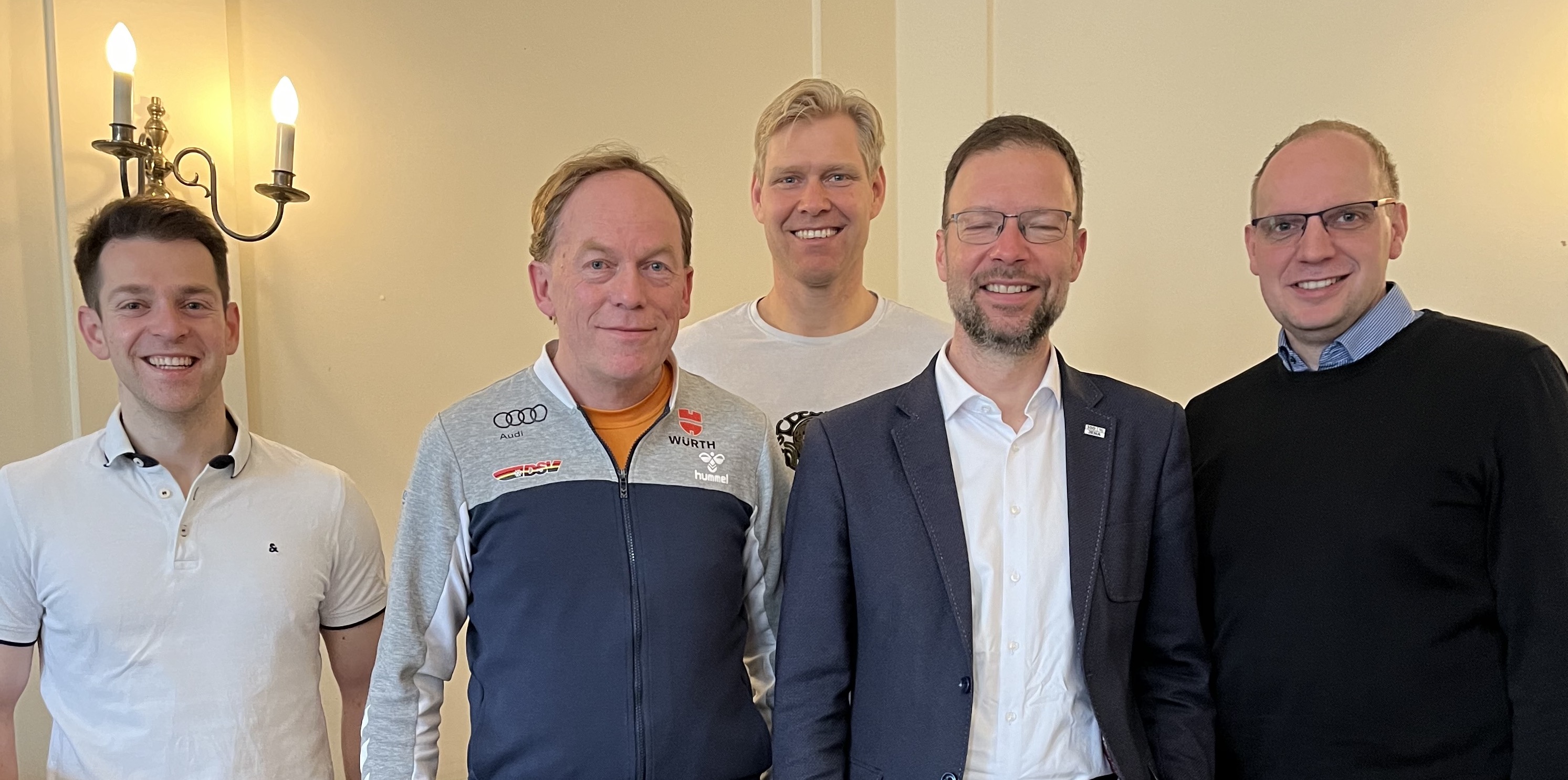 von links nach rechts: Philipp Hartewig (MdB), Stefan Puderbach, Christian Bartelt (MdB), Oberbürgermeister Thomas Nitzsche und Tim Wagner (MdB), Foto: Stefan Puderbach/FDP-Stadtverband Neuwied